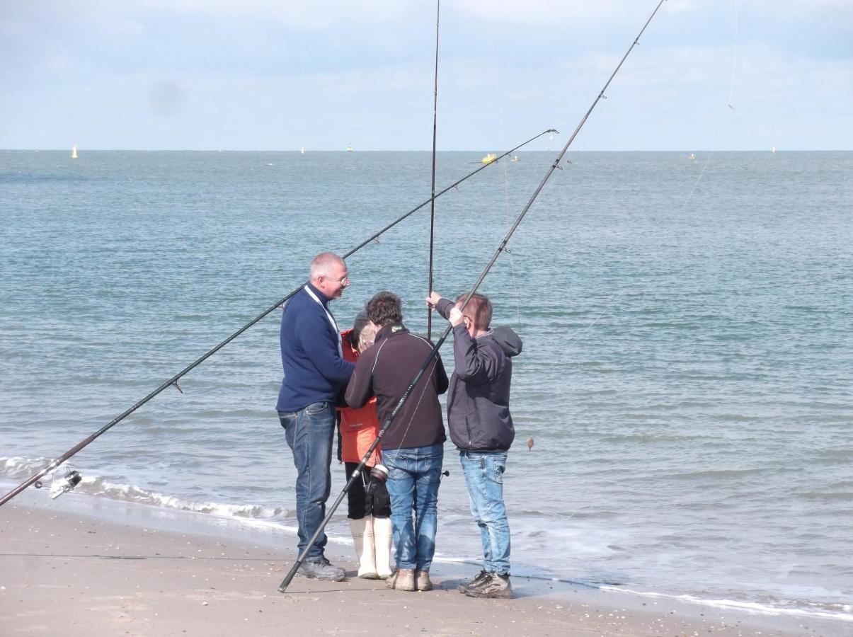 Vakantiehuisje Gelegen Op Een Kattensprong Van Veerse Meer En Noordzee! Kamperland Exterior foto