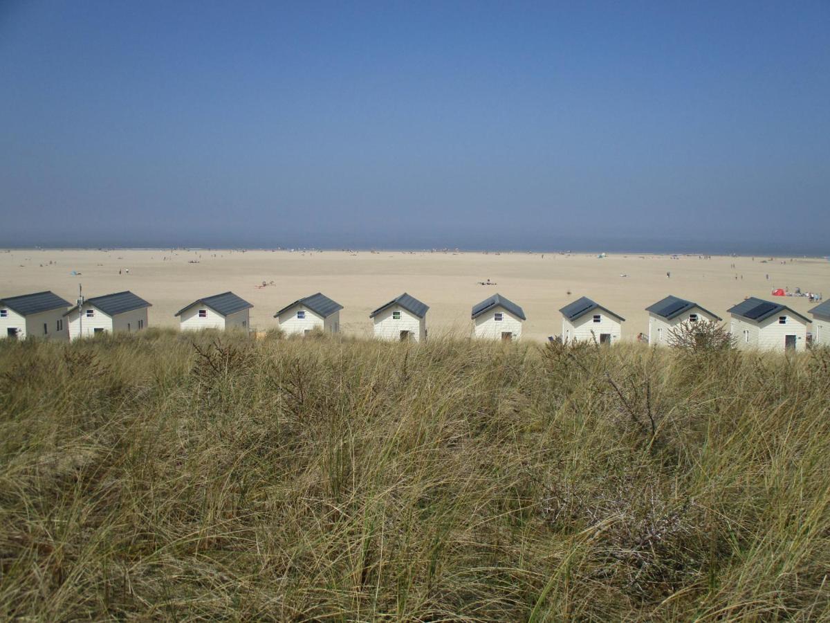 Vakantiehuisje Gelegen Op Een Kattensprong Van Veerse Meer En Noordzee! Kamperland Exterior foto